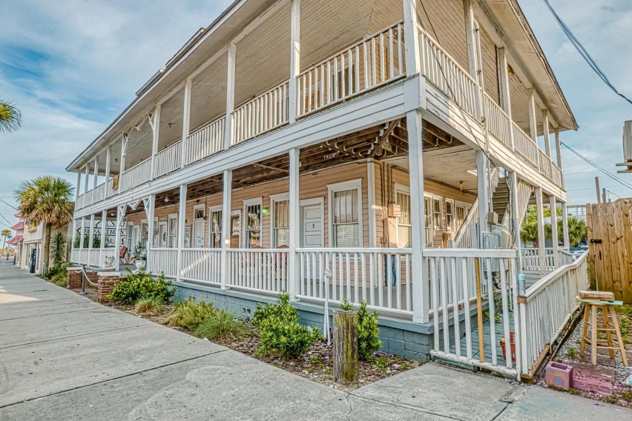 Carbo House Eleven Hotel Tybee Island Exterior photo